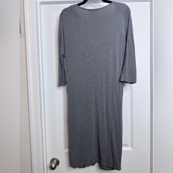 Joan Vass Pullover Long Sleeve Gray Sheath Dress W/Faux Pockets - Picture 5 of 7